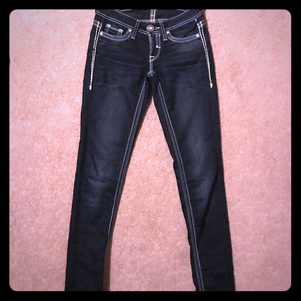 Buckle  jeans